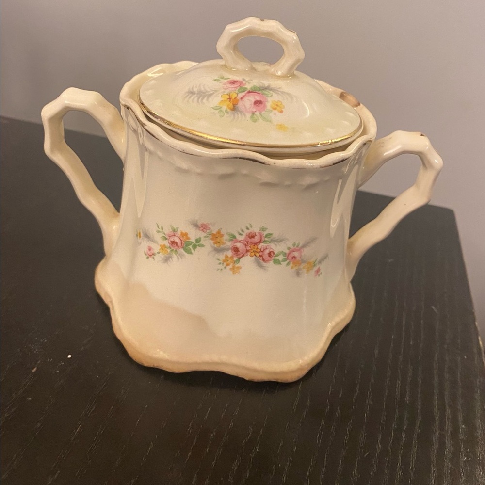 Vintage Crooksville China Lidded Sugar Bowl
